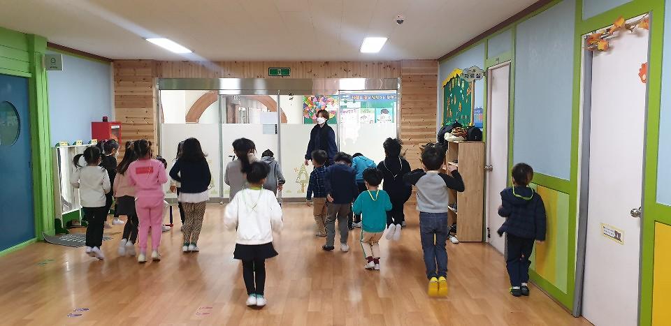 유아체육수업 사진
