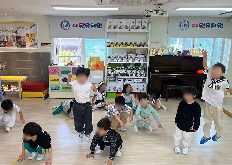 10월_예원유치원.jpg 이미지