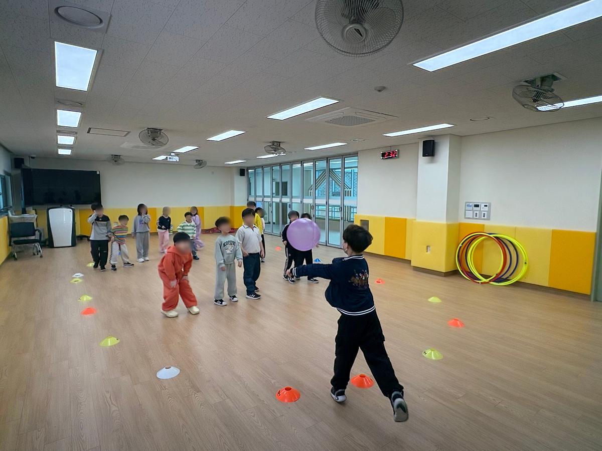 4월_(4).jpg 이미지