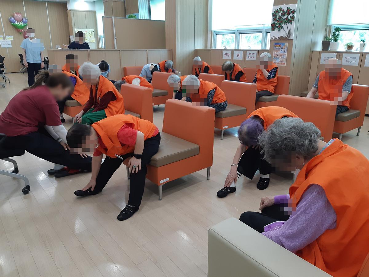 치매전담형주간보호센터.jpg 이미지