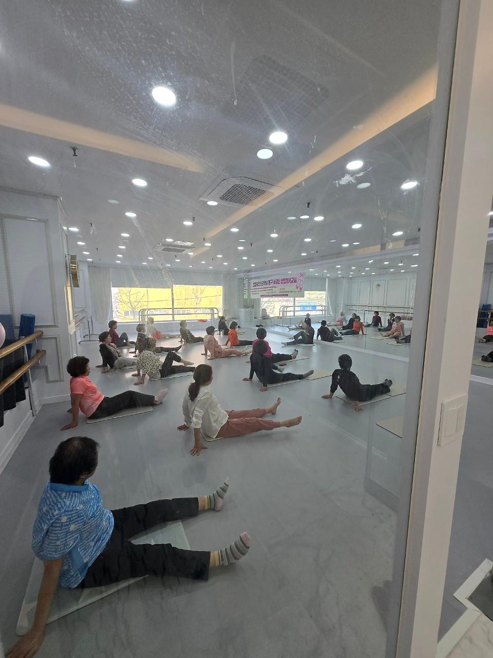 4월_발레_(2).jpg 이미지