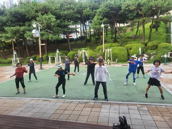 thumb-2949822388_j0alJY18_6b1e4d9fe6bd37e292529b6de926ca90eef7dfa9_600x450.jpg 이미지