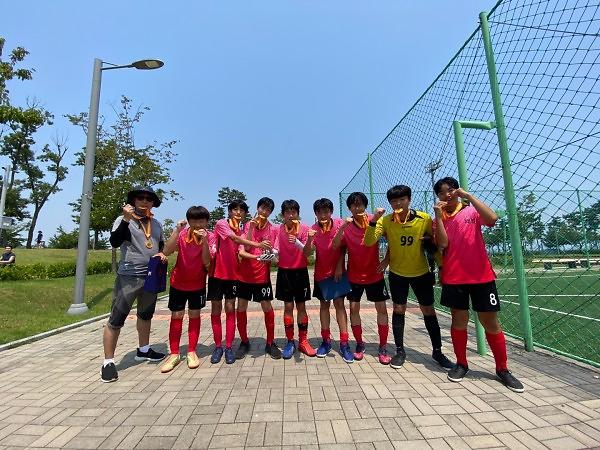 thumb-3542522718_H6Dj384k_a37373b5f49627b3dfaeabcd222c1220b3fb1c6c_600x450.jpg 이미지