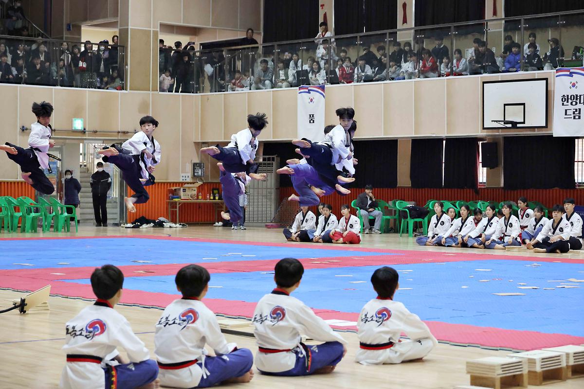 20251108_제20회_동구청장배_전국_태권도_한마당_대회12.jpg 이미지