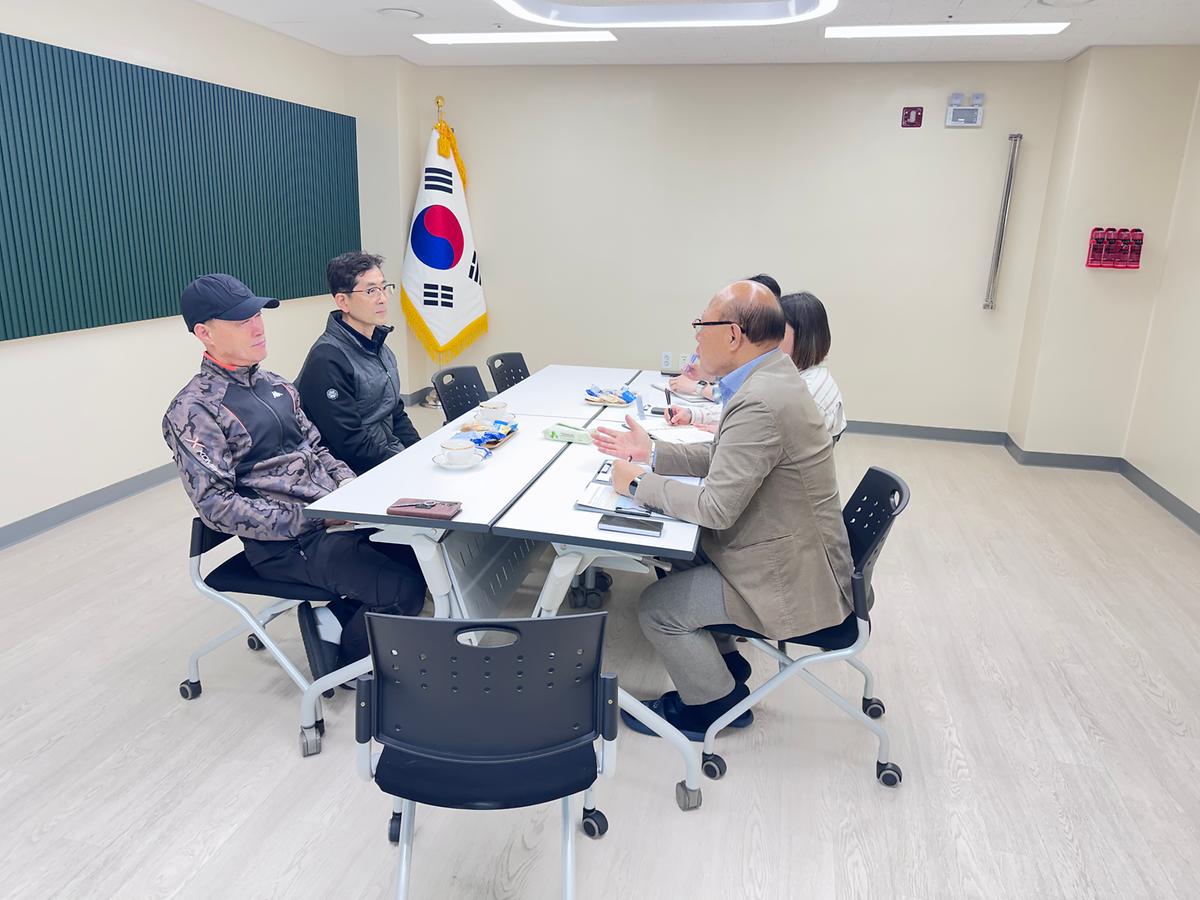 2026외발간담회2.jpg 이미지