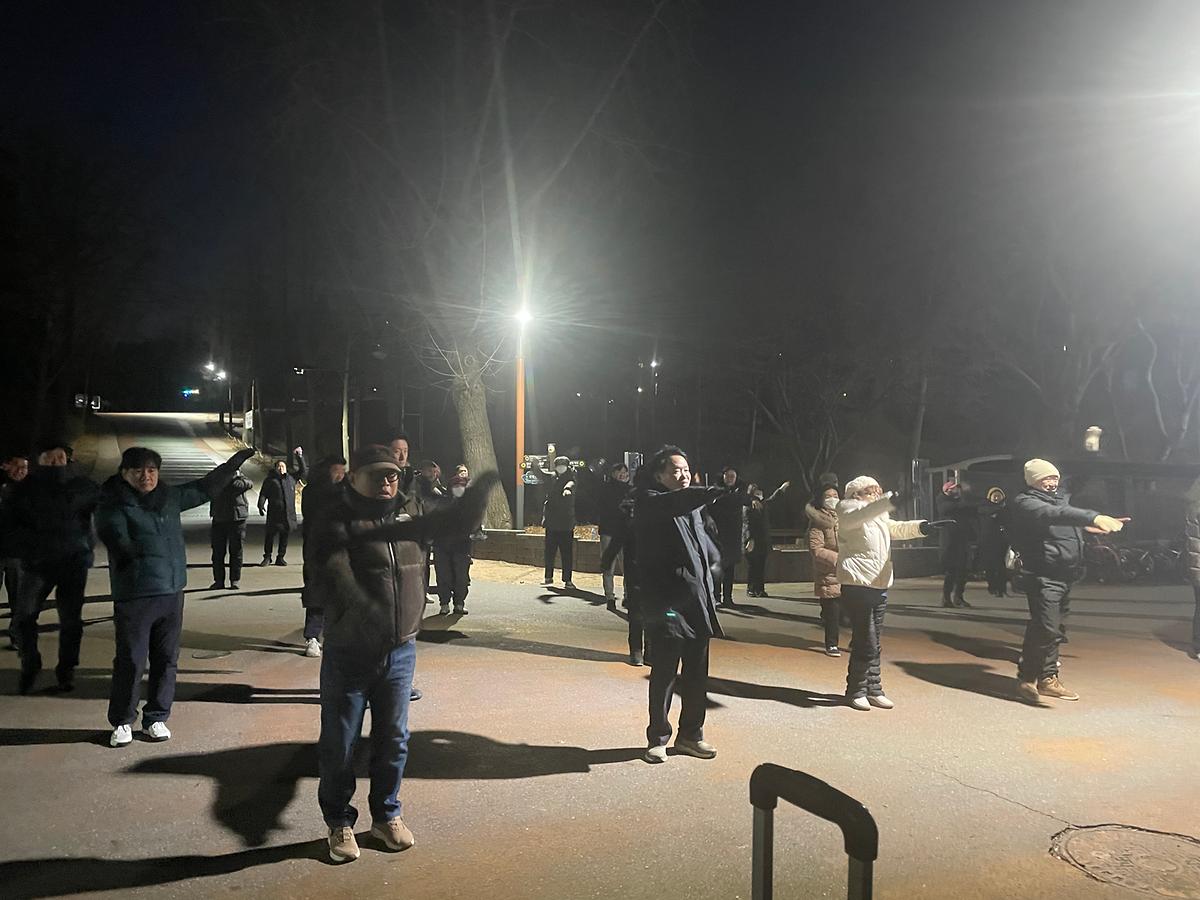 25.01.03.(토)_해맞이_행사(월미산_등산)_(156).jpg 이미지