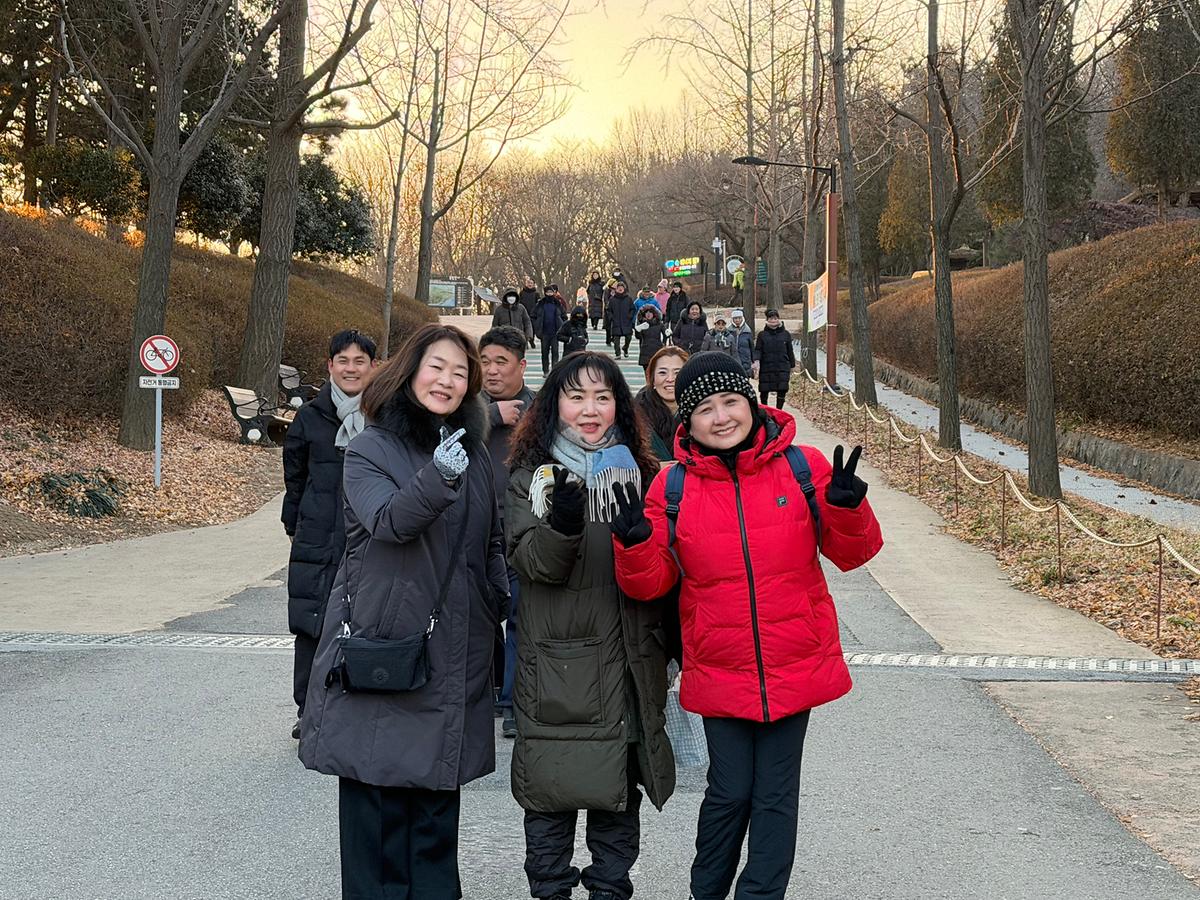 25.01.03.(토)_해맞이_행사(월미산_등산)_(54).jpg 이미지